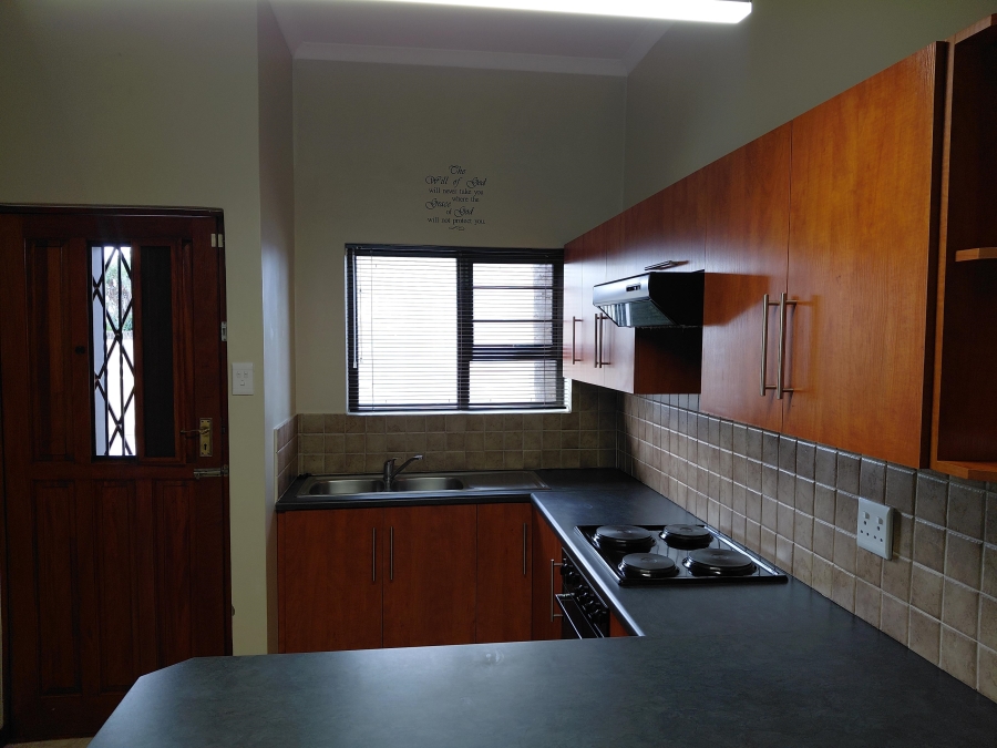 2 Bedroom Property for Sale in Campher Park Eastern Cape